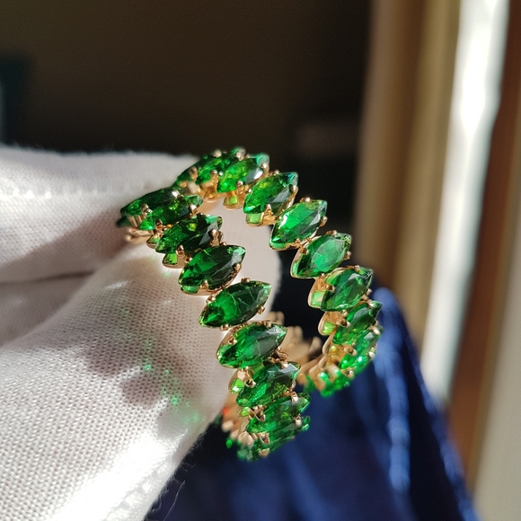 Swarovski Elements Gold Tone Marquis Emerald Green Statement Hoops NEW - Picture 1 of 7